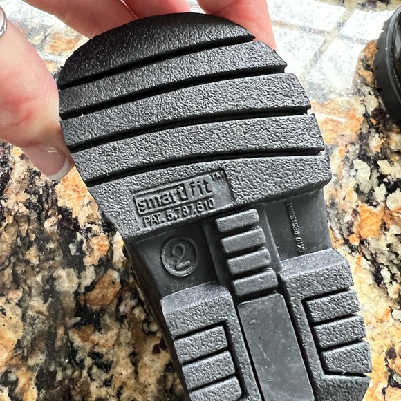 Baby Girl’s Mary Jane’s - Picture 5 of 8